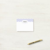 Periwinkle White Chevron Name Monogramed Post-it® Notes (Op bureau)