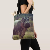 Permanente Hippo Posing in camera in Africa Foliag Tote Bag (Dichtbij)