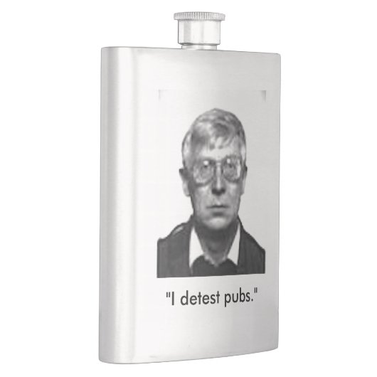 Perry Anderson Detests Pubs-kolf Heupfles (Rechts)