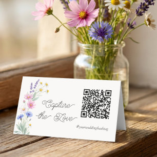 Pers Geperste Wilde Bloem Capture The Love QR Code Plaatskaartje