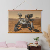 Perseverance Rover werkt op het oppervlak van Mars Hangend Wandkleed (Slaapkamer)