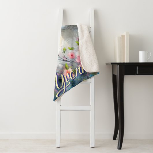 Persian Cat Blue Eyes in Pink Flowers Personalized Sherpa Deken (In situ)