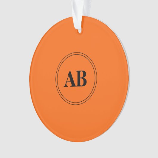 Persimmon oranje vaste kleur met monogram ornament (voorkant)