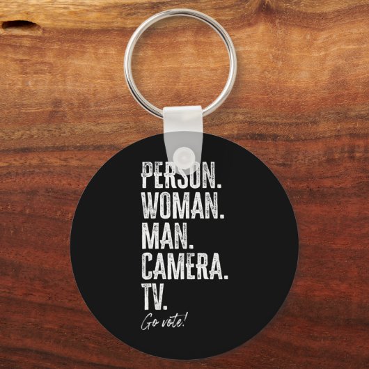 Person. Woman. Man. Camera. Tv. Go Vote Anti Trump Sleutelhanger (Voorkant)