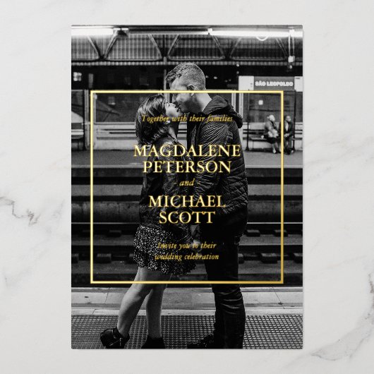 Personal Black & White Photo Gold Lijst Folie Uitnodiging (Voorkant)