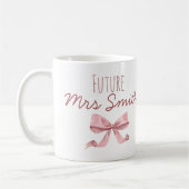 Personalised Cute ribbon coquette future Mrs Koffiemok (Links)