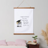 Personalised Graduation Gift for Her – Custom Name Hangend Wandkleed (Slaapkamer)