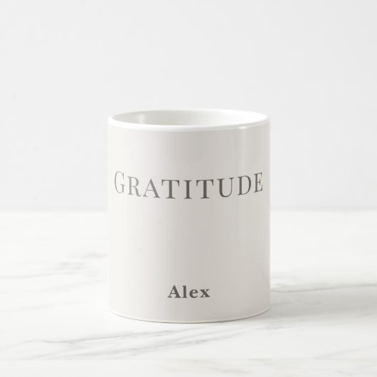 Personalised Gratitude – Minimal Typography Design Koffiemok (Center)