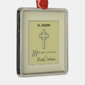 Personaliseer, 10e Jubileum van Priest in reliëf Metalen Ornament (Rechts)