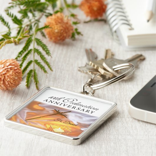 Personaliseer, 10e Jubileum voor bestellingen, Kru Sleutelhanger (Zijkant)