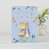 Personaliseer 2e Verjaardag Peter het Konijn Kaart (Staand voorkant)