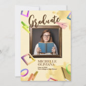 Personaliseer crèmekleurige fancy diploma-uitnodig kaart (Voorkant)