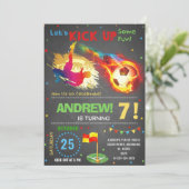 Personaliseer Digitaal Voetbal Verjaardagsfeest Kaart (Staand voorkant)