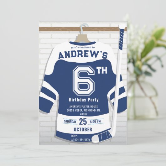 Personaliseer Digitale Hockey Verjaardagsfeestje Kaart (Staand voorkant)