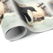 Personaliseer dit Penguin Snowball gevecht Cadeaupapier (Rol Hoek)