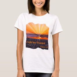 Personaliseer een licht is aangebroken t-shirt