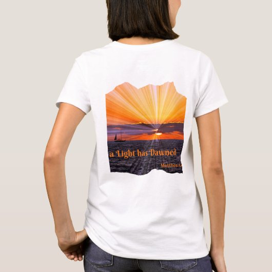 Personaliseer een licht is aangebroken t-shirt (Achterkant)