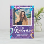 Personaliseer fancy paarse diploma-uitnodiging kaart (Staand voorkant)