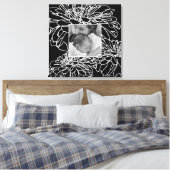 Personaliseer foto zwart wit bloemenlijn tekening canvas afdruk (Insitu (Slaapkamer))