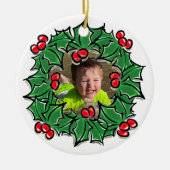 Personaliseer Holly Leaves bessen Kerstkrans Keramisch Ornament (Voorkant)