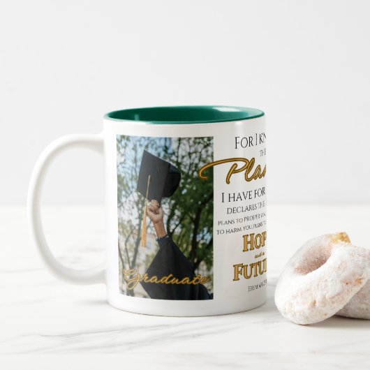 Personaliseer Jeremia 29:11 Afstudeerder Pet Schri Tweekleurige Koffiemok (Met donut)