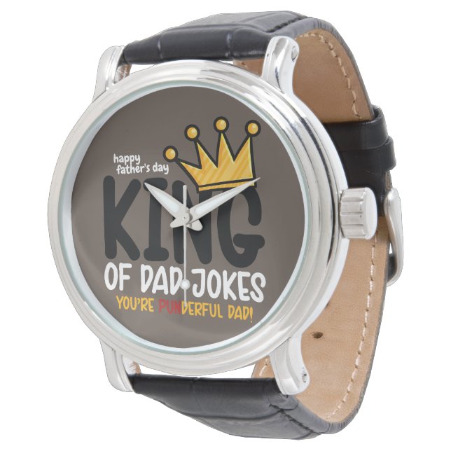 Personaliseer King of Dad grappen Horloge (Gekanteld)