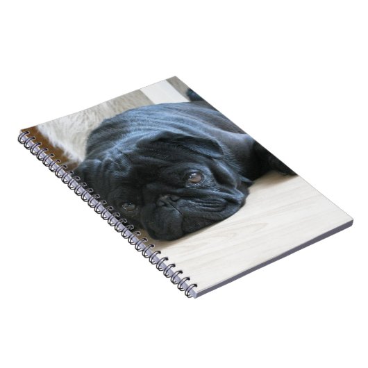 Personaliseer leuke zwarte Pug puppy accessoires n Notitieboek (Rechterzijde)