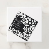 Personaliseer naam, datum Elegante zwarte en witte Bedankjes Labels (In situ)