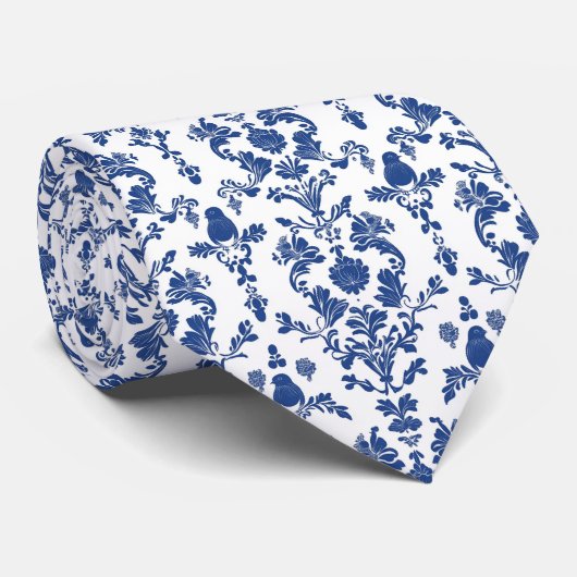 Personaliseer Navy Blue Damask Floral op wit Stropdas (Opgerold)
