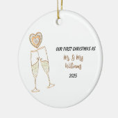 Personaliseer onze eerste kerst hart & champagne keramisch ornament (Links)