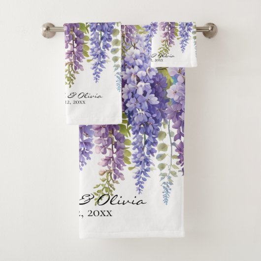 Personaliseer paarse waterverf wisteria floral bad handdoek (Insitu)