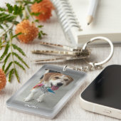 Personaliseer Pet Foto & Namen Faux Metallic Zilve Sleutelhanger (Voorkant Rechts)