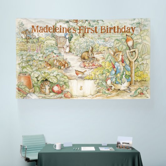 Personaliseer Peter het konijn Eerste Verjaardagsf Spandoek (Beurs)