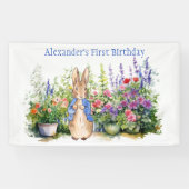 Personaliseer Peter het konijn in een tuin Spandoek (Horizontaal)