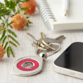 (Personaliseer) Red Rose in Bloom met Morning Dew Sleutelhanger (Zijkant)