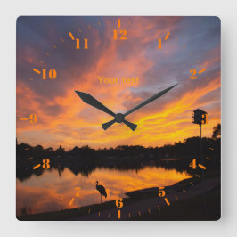 Personaliseer Sandhill crane silhouette bij zonson Vierkante Klok