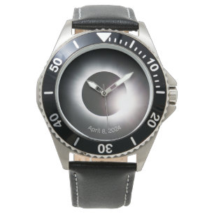 Personaliseer Total Solar Eclipse 2024 cadeau Horloge