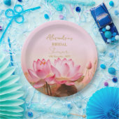 Personaliseer Vrijgezellenfeest Roze Lotus Papieren Bordje (Feest)
