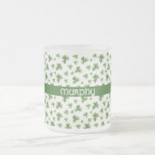 Personaliseer Waterverf Shamrock Pattern Matglas Koffiemok (Center)