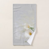 Personaliseer Witte Calla Lily met Vloeiing Bad Handdoek (Handdoek)