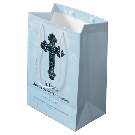 Personaliseren, Jubileum bestellen Priest, kruis Medium Cadeauzakje (Achterkant Gekanteld)