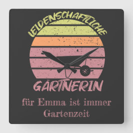 personalisierbares Design Gärtnerin Vierkante Klok