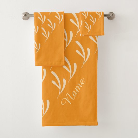 Personalize Beige Leaf Repeat Orange Bad Handdoek (Insitu)