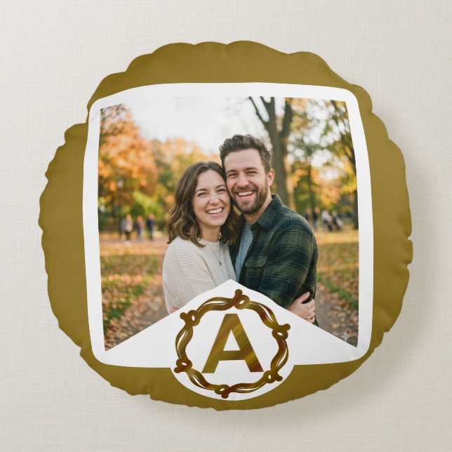 Personalized Artisan Monogram A | Wood Frame Rond Kussen (Voorkant)