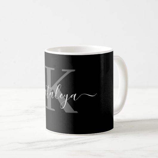 Personalized Black Monogram Coffee Mug with Name Koffiemok (Voorkant rechts)