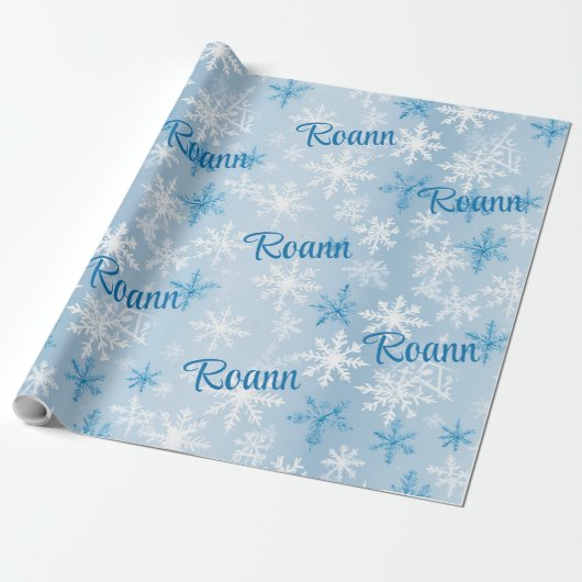 Personalized Blue & White Winter Snowflake Pattern Cadeaupapier (Uitgerold)