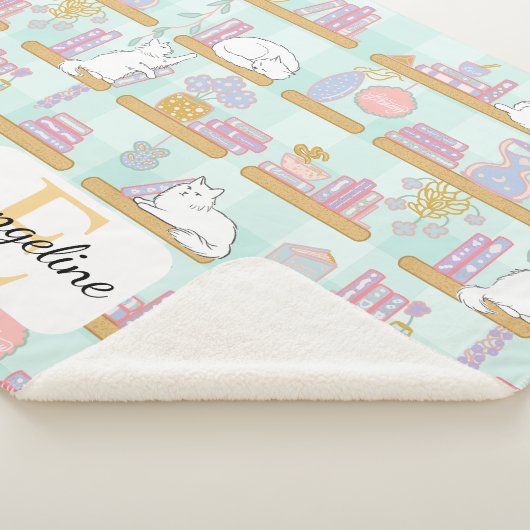 Personalized Bookish Cat Gift Green Pastel Name Sherpa Deken (3/4)