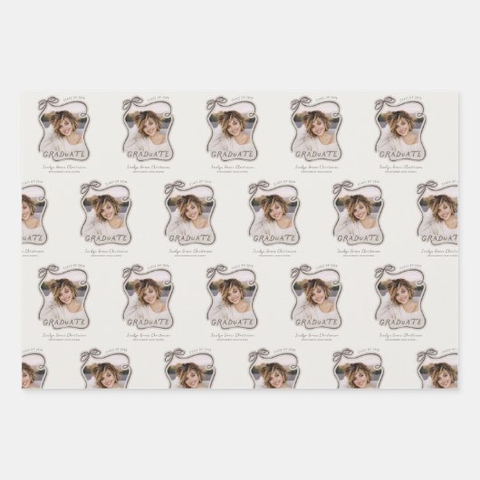 Personalized Bow Wavy Frame Photo Graduation Inpakpapier Vel (Voorkant)