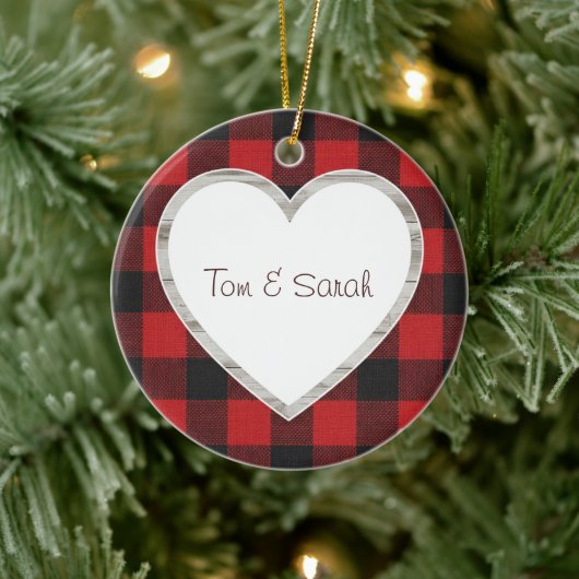 Personalized Buffalo Plaid Heart Rustic  Keramisch Ornament (Boom)
