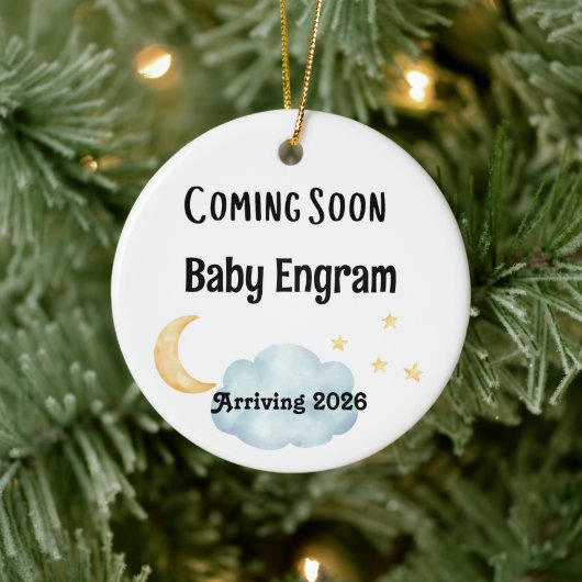 Personalized Coming Soon Baby Arrival Keramisch Ornament (Boom)